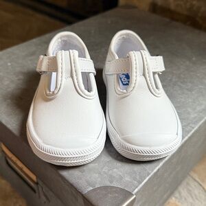 NEW!  White Leather T-Strap Keds Sneakers